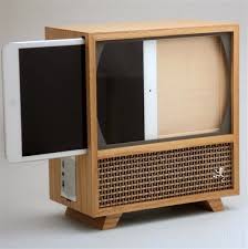Retro Tv Ipad Stand Yes Please Wooden Case Old Tv Gadgets