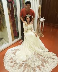 Meski demikian, akad nikah tersebut berlangsung dengan khidmad dan keduanya resmi menikah hanya. Dibilang Mirip Dewi Sanca Ini 5 Potret Cantik Pacar Rio Reifan Matamata Com