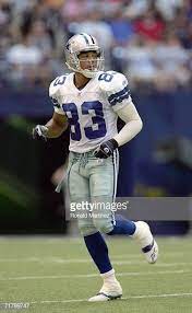 Terry Glenn Of The Dallas Cowboys Jogs On The Field During The Preseason Game Against The Minnesota Cowboys Vs Vikings Dallas Cowboys Football Team Cowboys Vs