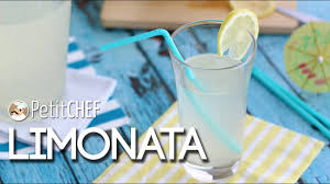 La limonata fatta in casa è adatta anche per dieta low carb e per diabetici. Limonata Fatta In Casa Tutorial Petitchef It Youtube
