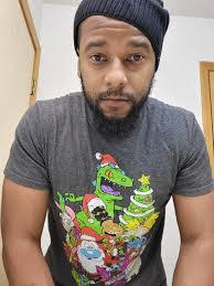 Kari Dooley's Instagram, Twitter & Facebook