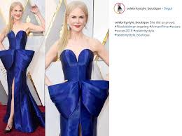 Allacciatura con bottoni, gilet rimovibile allâ€™ abito giorgio armani, doppio petto, blu scuro, taglia 52, originale, made in italy, in ottime condizioni. Oscar 2018 Nicole Kidman Best Dressed Abito Blu Armani