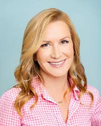 1 JIS ALUMNI E-NEWSLETTER · SPRING/SUMMER 2022 Dear JIS Alumni, Greetings  from Jakarta! I hope you're all doing well, whereve