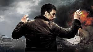 I really like the cinematography in this bc it's not like the typical historical dramas nowadays where everything is visually aesthetic and all fluffy. 5 Top Korean Action Films You Need To Watch