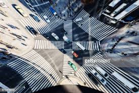 Résultat de recherche d'images pour "escalator tokyo"