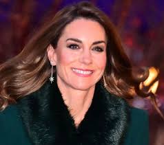 Queen Letizia Holds Back Tears During ﻿Princess Leonor's Farewell