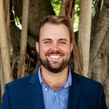 2449 Anvil St N, St. Petersburg, FL 33710