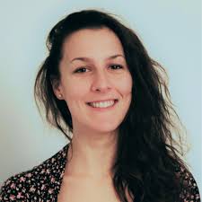 Elise Grimm's Instagram, Twitter & Facebook