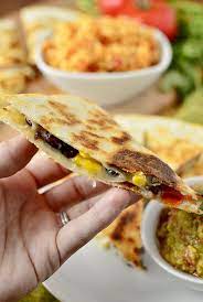 Easy Southwestern Quesadillas - Iowa Girl Eats Recipe Recipes Food Southwest Chicken Quesadilla Recipe