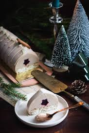 Chic Chic Chocolat Buche De Noel Marron Et Cassis Buche Noel Buche De Noel Aux Marrons Buche De Noel Pate De Marron