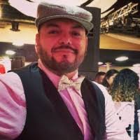 Alex Cadenas's Instagram, Twitter & Facebook