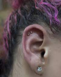 153 Curtidas 1 Comentarios Massimo Franchini Massimo Franchini Piercer No Instagram Fres Ear Piercings Helix Septum Lip Piercing Multiple Ear Piercings