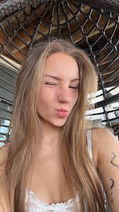 How about you spend the rest of the day with me? 💋