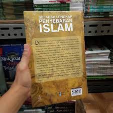 Sebelum masa masuknya islam kebanyakan kaum arab beribadat dengan proses penyebaran agama islam di madinah tentunya memiliki perbedaan dengan system yang telah diterapkan oleh. Buku Sejarah Lengkap Penyebaran Islam Shopee Indonesia