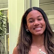 Olivia Goss's Instagram, Twitter & Facebook