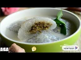 Kuih asam gumpal merupakan hidangan yang lemak manis yang dihasilkan dengan menggunakan sagu mata ikan dengan inti dimasak dalam kuah santan. Makanan Tradisional Terengganu Youtube