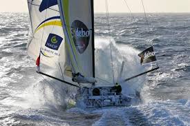 Macif Vs Cheminees Poujoulat Si Proches Si Differents Voilier Occasion Voilier Volvo Ocean Race