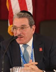 Benjamin Steinmetz's Instagram, Twitter & Facebook