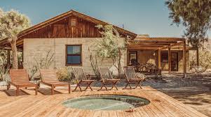 In a stylish and rather humorous video the studio gives us a closer look of the interiors of this desert home. Desert Homes Design And Ideas For Modern Living