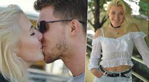 Teď se anna slováčková (21) objevuje po boku svého pizzaře filipa papeže a vypadá zamilovaně. Anna Slovackova Dite Chci Ale Asi Ne S Pritelem Na Lasku Neverim Blesk Cz