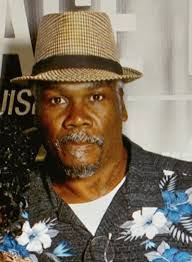 Robin Dale's Instagram, Twitter & Facebook