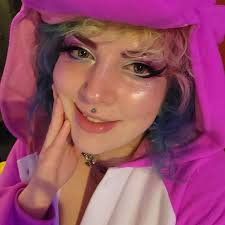 Happy New Year!!! Manifesting good health, creativity and success in 2025  🥳✨️ . . . . . #rainbowhair #spirithoods #pastelfashion #pastelaesthetic  #kawaiifashion #ravegirl