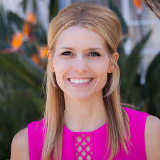 Kim Hoffer's Instagram, Twitter & Facebook