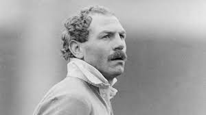 Shoulder to Shoulder: How Irish rugby survived the Troubles