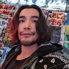 Here to you, the lovers and the fighters, doers and the tryers, champions  and the failures, never one without all the others. 매번 저를 따뜻하게 맞아주시고 챙겨주셔서  고마워요 한국! 🇰🇷🇰🇷🇰🇷 See you