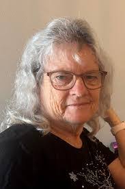 Carol Appleby's Instagram, Twitter & Facebook