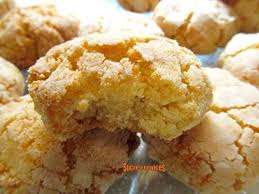 La ghribia libanaise est un gâteau sec que l'on retrouve chaque année en grande quantité lors du ramadan. Ghribia A La Noix De Coco Sucreetepices Over Blog Com De Sucre Et Epices Et Ses Recettes De Cuisine Similaires Recettesmania