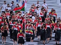 Adódott a kérdés, hogy mit visz tovább élete utolsó versenyéből. Tokio 2020 Cseh Laszlo Es Mohamed Aida Vezerletevel Bevonultak A M