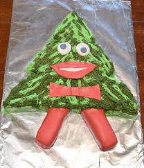Stanford Tree Cake By Jessica And John Asay Red Velvet Cake 9x13 Pan Butter Cream Frosting With G Marshmallow Fondant Red Velvet Cake Buttercream Frosting