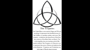 Irish symbols are widely used around the world by all sorts of organisations and individuals to show their pride in their celtic roots. Celtic Symbols And Their Meanings Funbuzztime