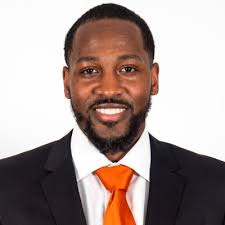 Daniel Coursey (@StayTheCourse52)