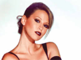 Crowning glory for Rachel