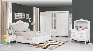 اجدد تصميمات غرف نوم حديثة على أحداث طراز 2019 2020 Home Design Living Room Bedroom Design Home Decor