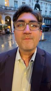 I'm here in Paris at a gathering of French talent professionals called  Talent Connect. AI is the big topic of the day and it’s no surprise why