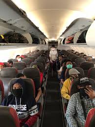 Search for batik air flights on edreams.com. Batik Air Akui Ada Pesawat Yang Angkut Penumpang Lebih Dari Batas 50 Kapasitas Kumparan Com