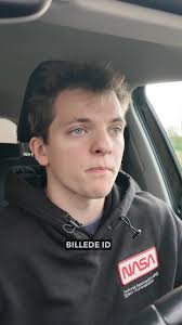 Vi skal huske at grine af...