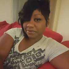 Lena Voss's Instagram, Twitter & Facebook