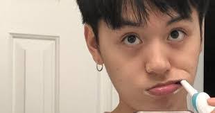 Kevin Floss's Instagram, Twitter & Facebook