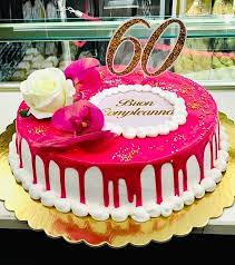 Pasticceria Roberto Dirito Su Instagram Buon Compleanno Grazie Per Aver Scelto Barpasticceriadirito Ordinazioni Pasticceria Torte Buon Compleanno