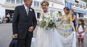 «uno è maschio e sarà francesco, come il papà del mio compagno (alessandro picardi, manager rai, ndr). Beatrice Lorenzin Sposa A Capri