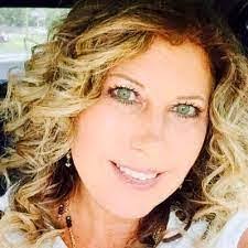 Candy Carnahan's Instagram, Twitter & Facebook