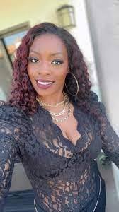 Maryanne Owen's Instagram, Twitter & Facebook