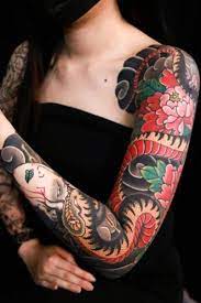 Pagespublic figureartistcaio piñeiro japanese tattoovideos#snake #japanesetattoo #freehand. Japanese Snake Tattoos Hebi Tattoo Symbolism Design Ideas Tatring