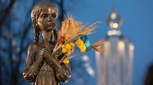 Russia slams French parliament for calling Holodomor 'genocide'   EURACTIV.com