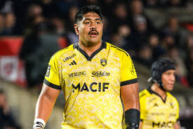 Vizinha novinha gostosa looked as shown on her profile, a