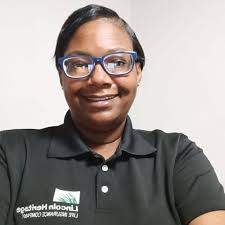 Insurance Agent Contessa Williams